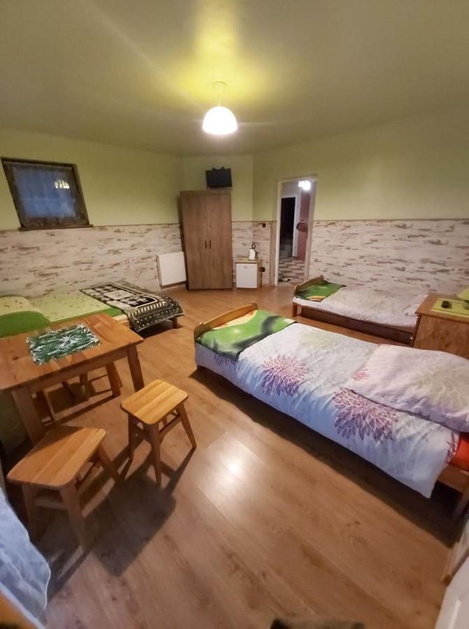 Dom Pod Winogronem Apartman Szczawnica Kültér fotó