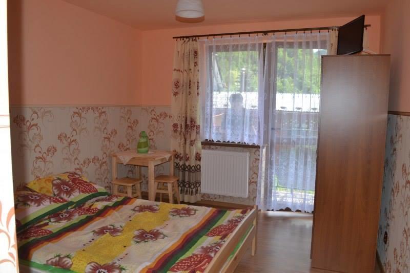 Dom Pod Winogronem Apartman Szczawnica Kültér fotó